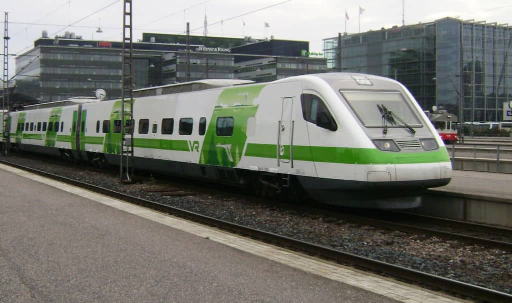 Pendolino-juna